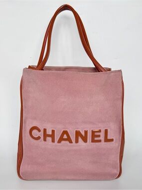 Authentic Chanel Camellia shoulder Tote Bag in pink and orange